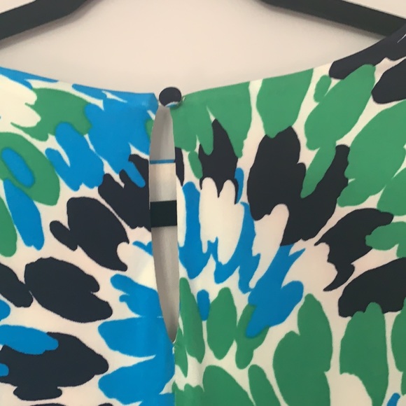 Evan Picone Sleeveless Dress - Picture 3 of 9